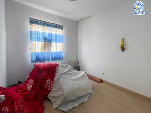 *****ทาวน์เฮ้าส์มือสองนนทบุรี ม.พลีโน่ ปิ่นเกล้า-ราชพฤกษ์ #หลังมุม เนื้อที่เยอะเกือบ 25 ตร.ว. พร้อมฟังก์ชัน 3 ห้องนอน 2 ห้องน้ำ 1 ที่จอดรถ ต่อเติมพื้น และหลังคาห้องครัว บนทำเลเดินทางสะดวกสบาย ใกล้รถไฟฟ้าสายสีแดง "สถานีบางบำหรุ" และทางด่วน